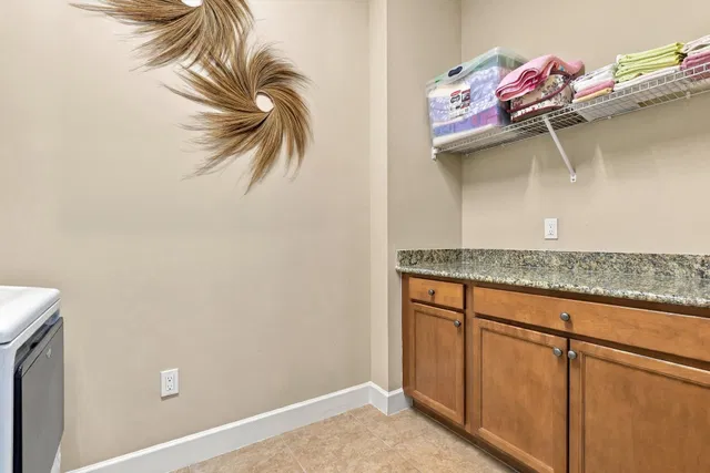  Residence photo 14