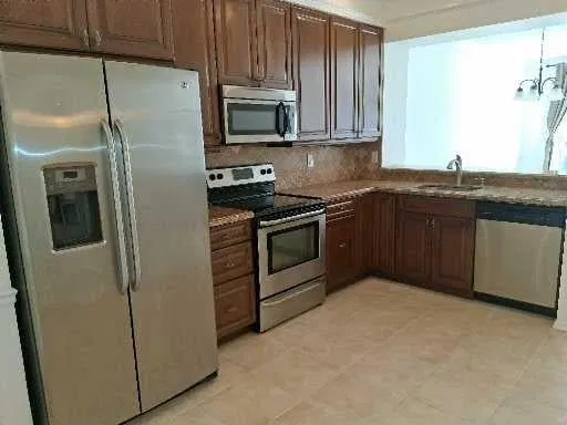  Unit 5471 photo 8