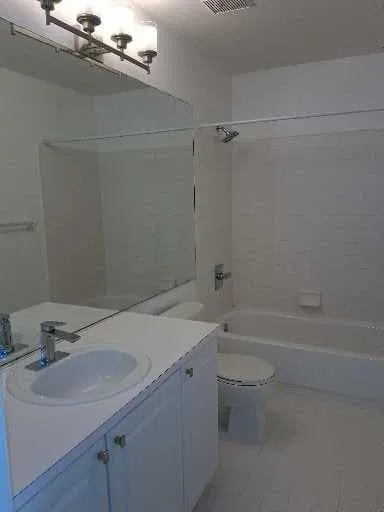  Unit 5471 photo 19