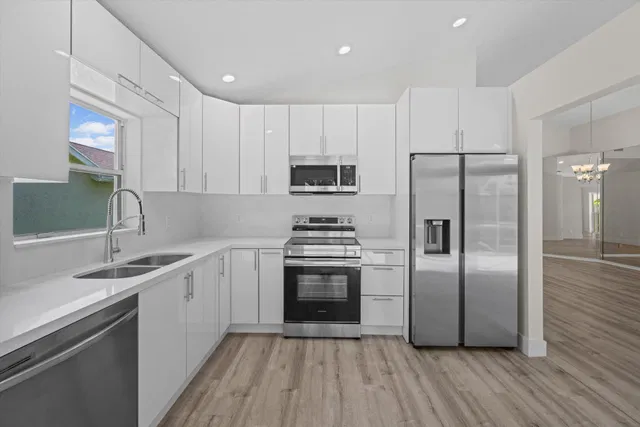Residence photo 7