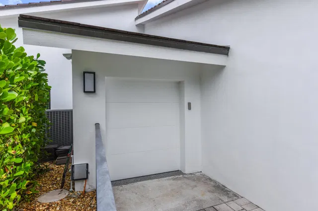  Residence photo 34