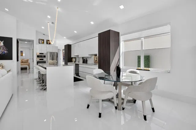 Residence photo 14