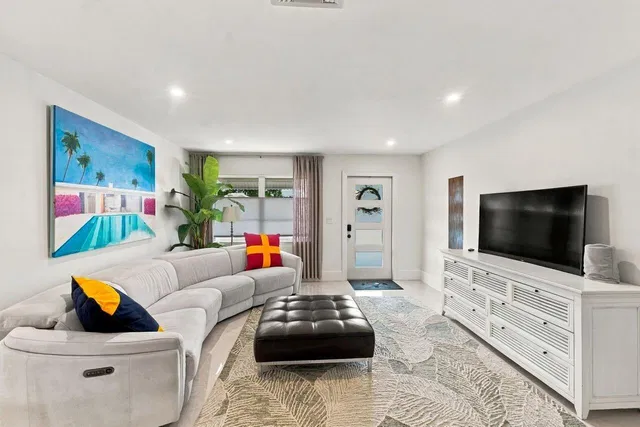 Residence photo 4