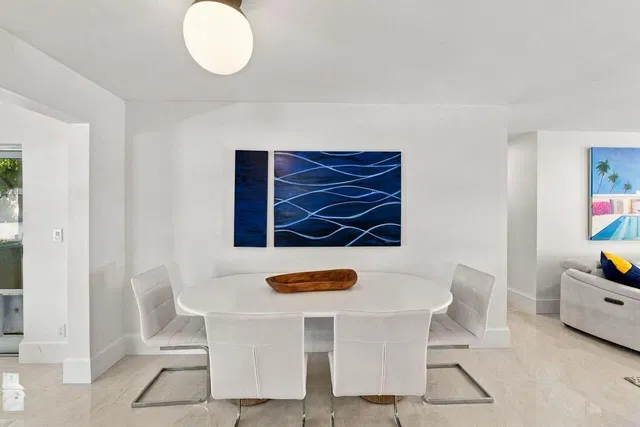 Residence photo 8