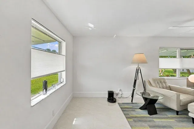 Residence photo 13