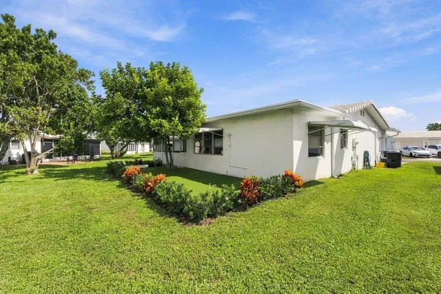 Residence photo 29