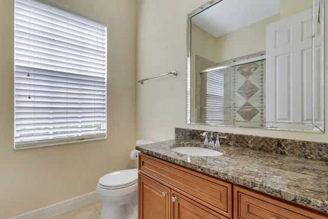  Residence photo 30