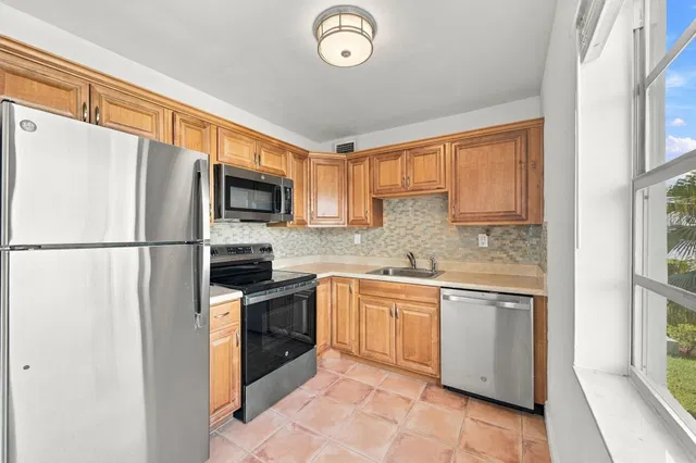 Residence photo 13