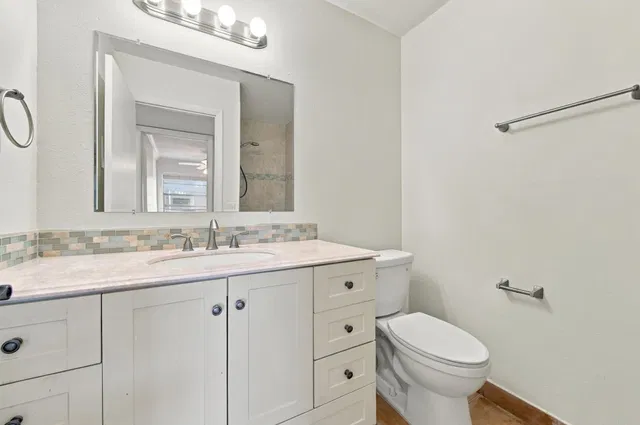 Residence photo 25
