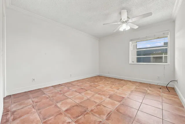 Residence photo 27