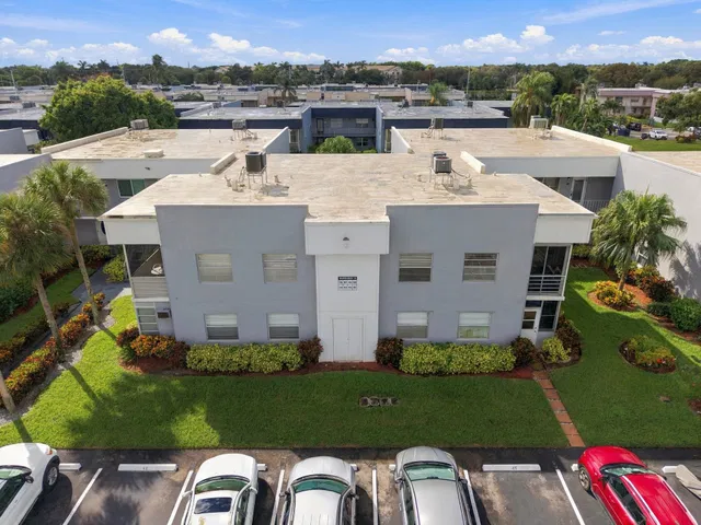 Residence photo 38