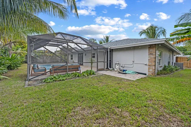  Residence photo 29