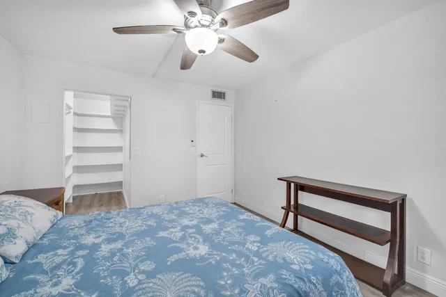 Residence photo 20