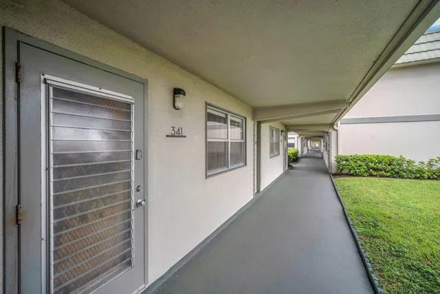 Residence photo 27