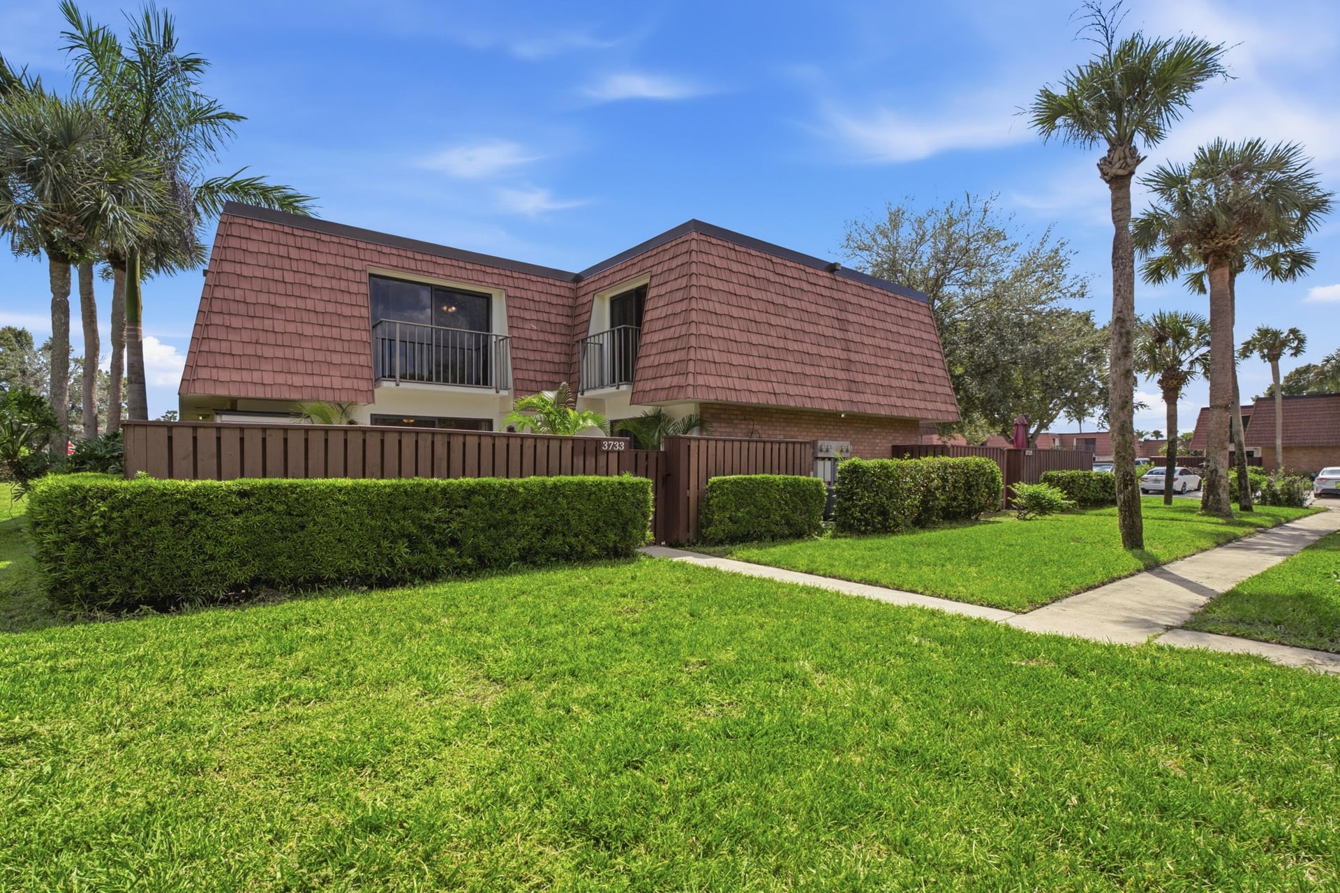  Residence photo 23