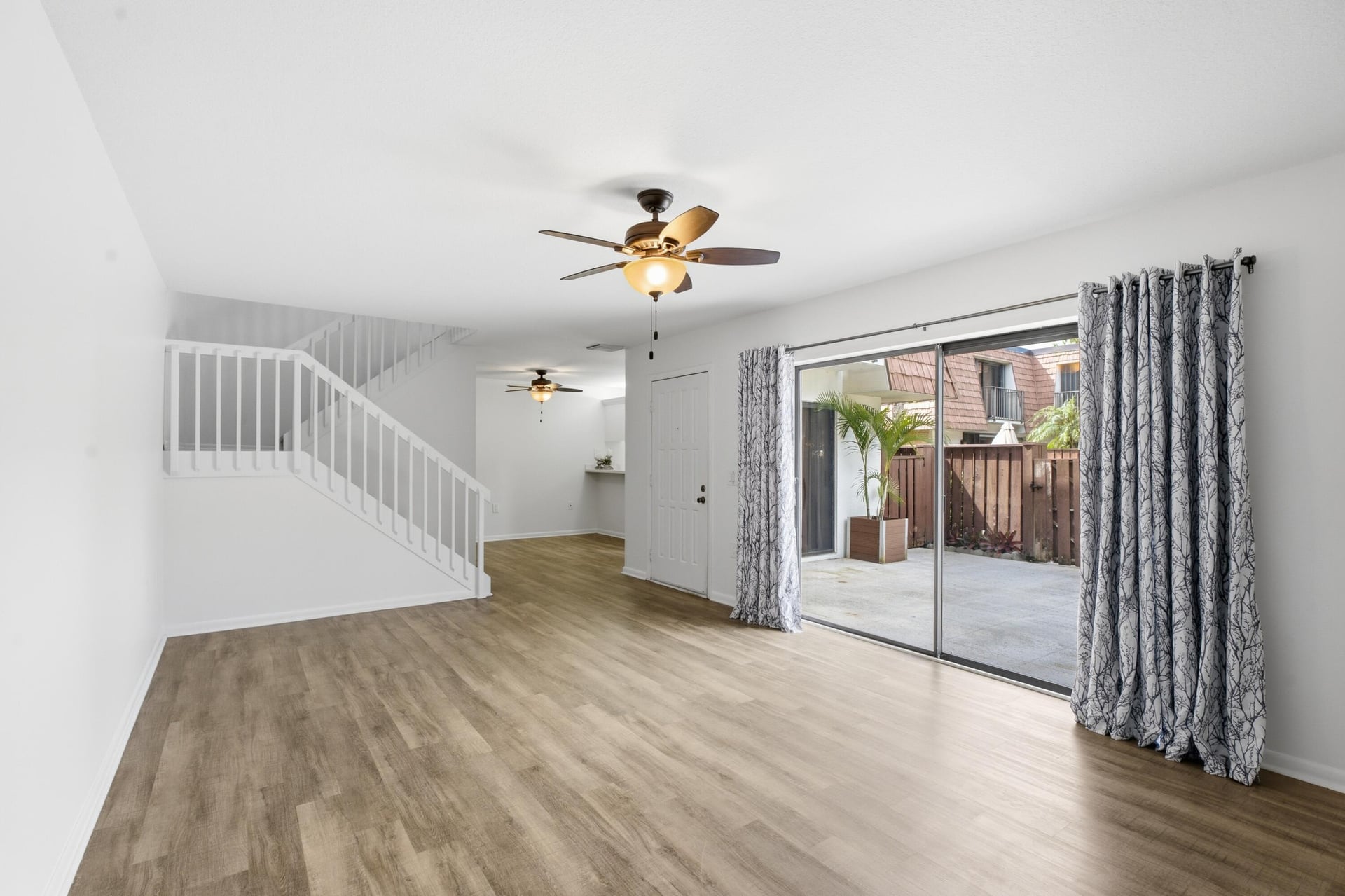 Residence photo 3
