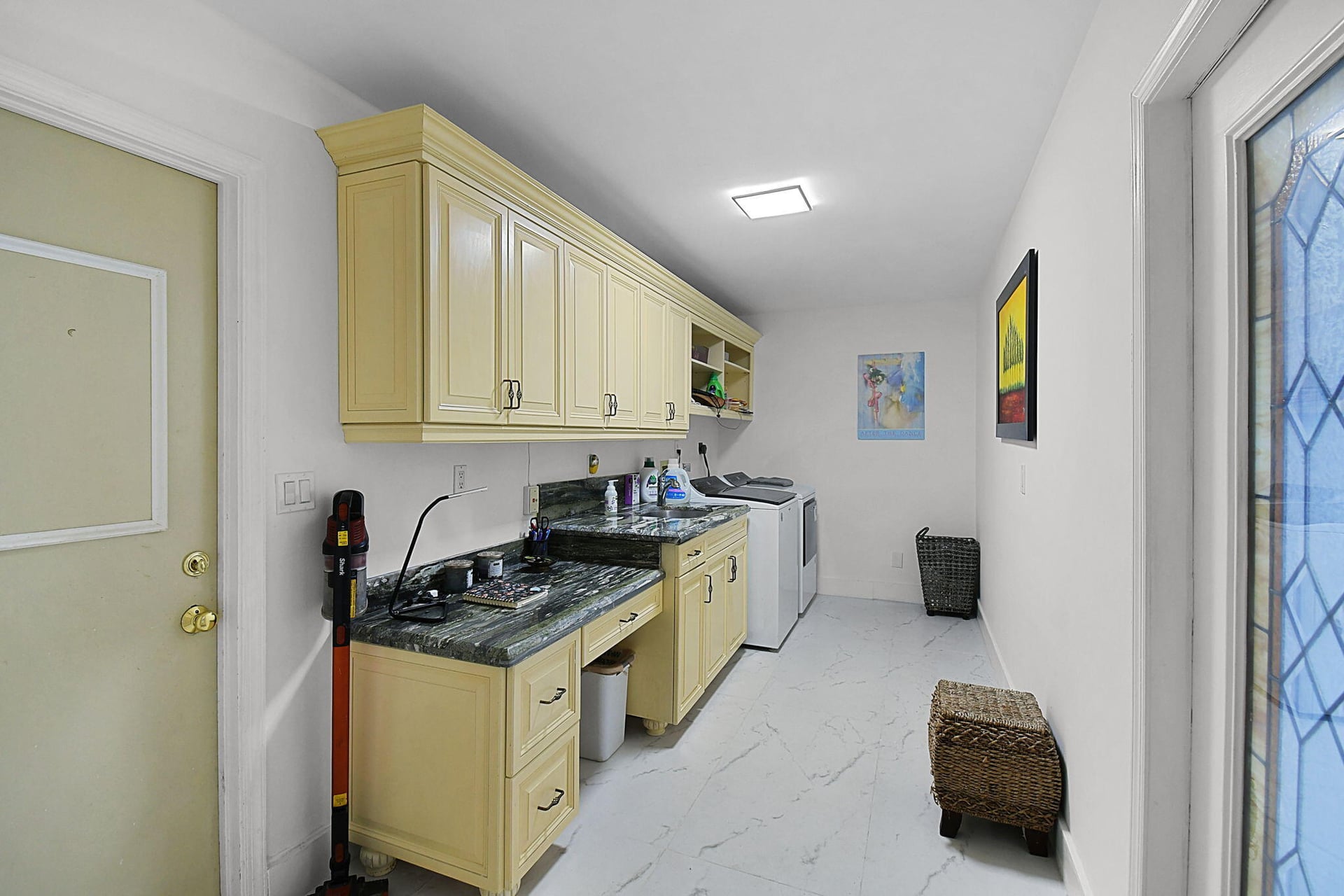  Residence photo 23