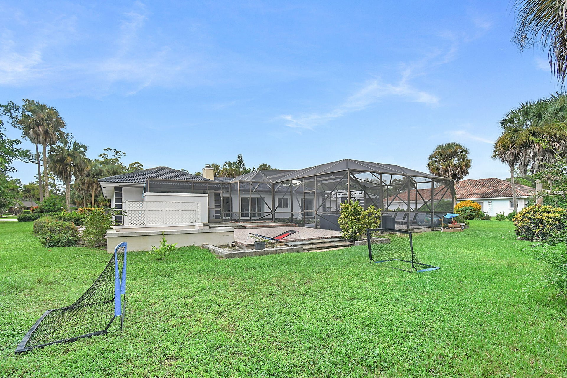  Residence photo 26
