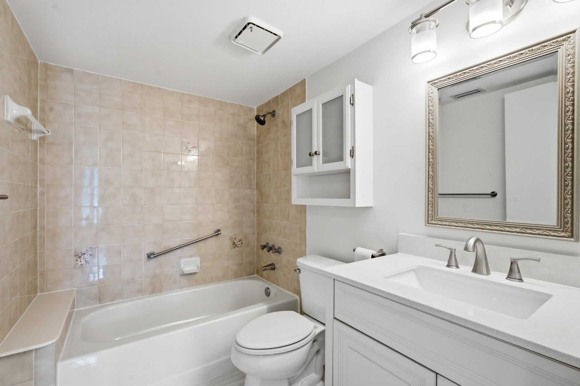  Unit 111-G1 photo 16