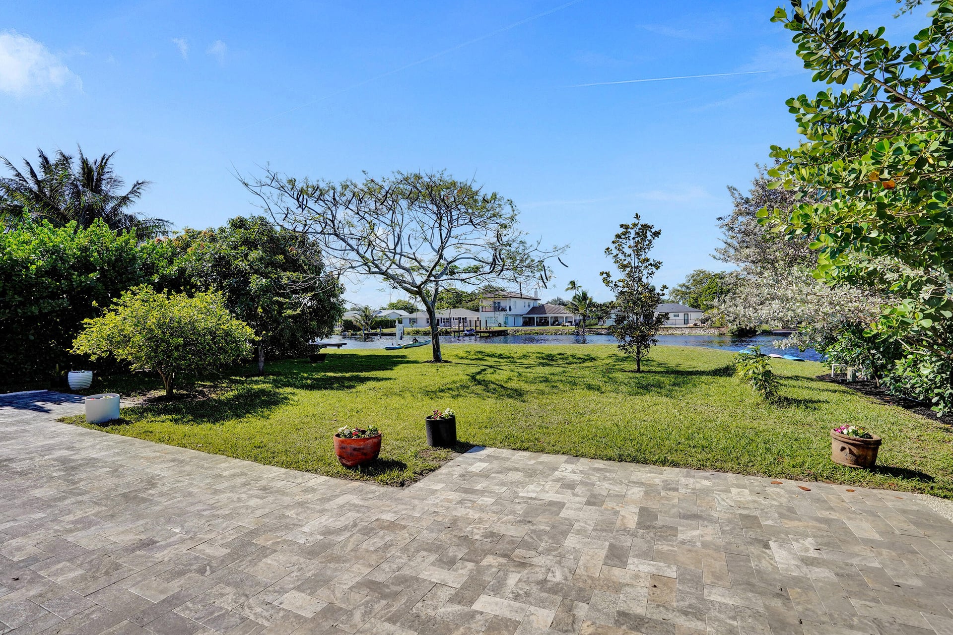  Residence photo 86