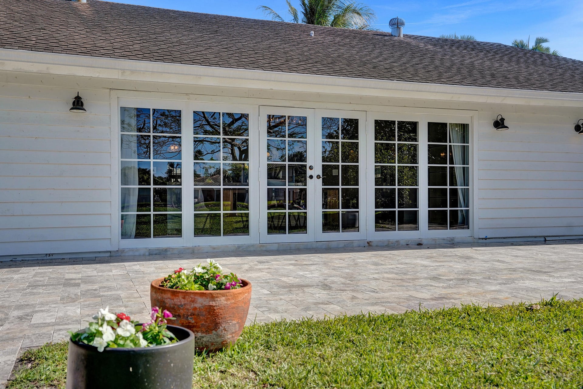  Residence photo 90
