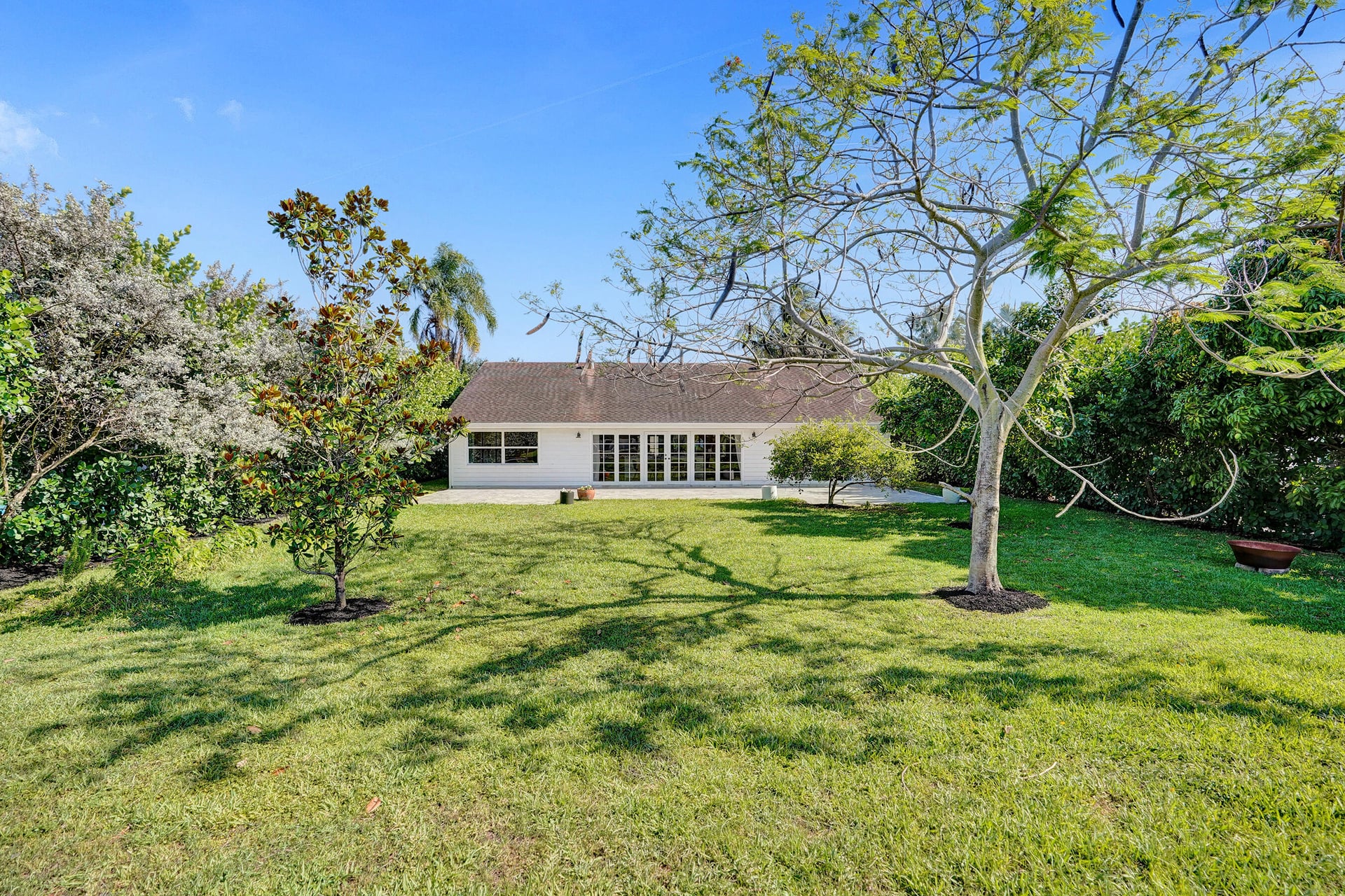  Residence photo 95