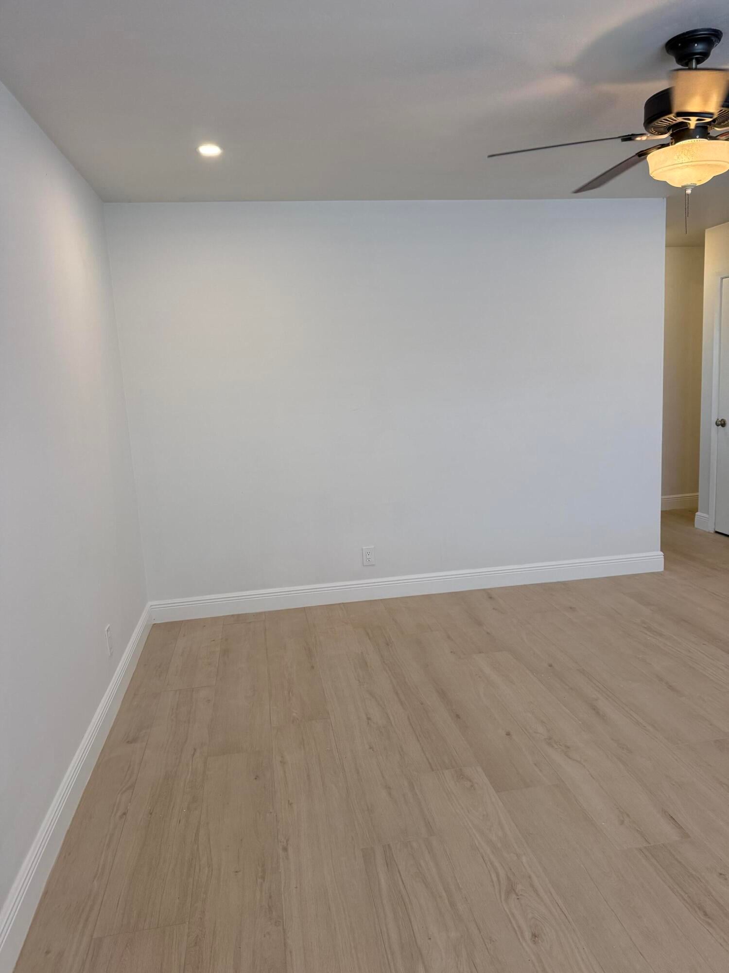  Unit 46 photo 12