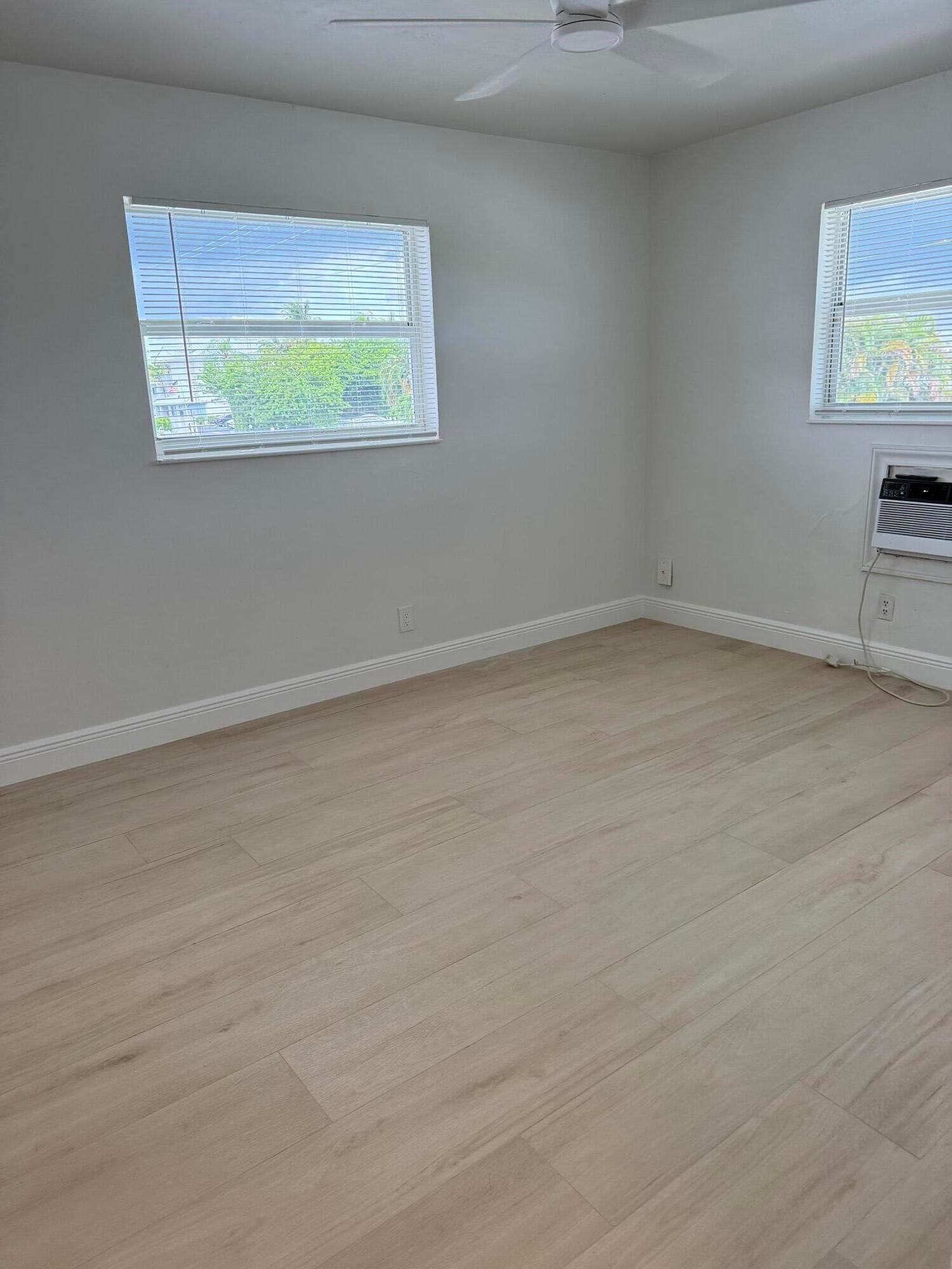  Unit 46 photo 14