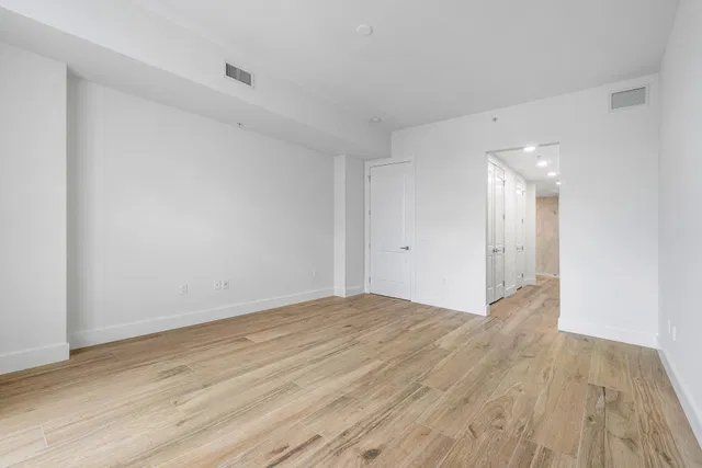 Havn Residences & Yacht Club Unit 2303 photo 9