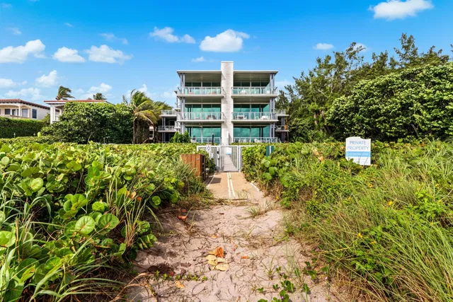 1625 Ocean Unit 11 photo 4