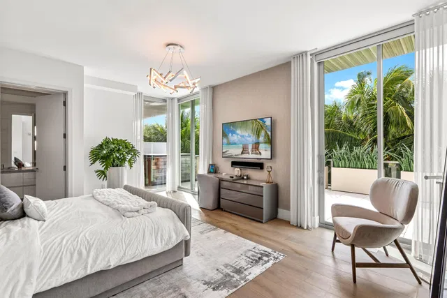 1625 Ocean Unit 11 photo 25