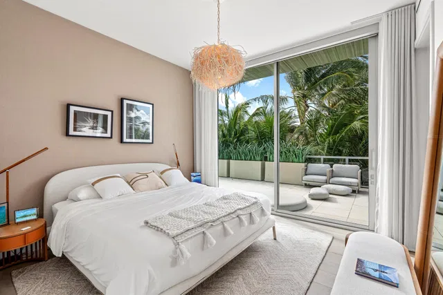 1625 Ocean Unit 11 photo 34