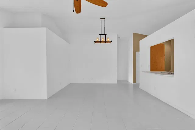  Residence photo 10