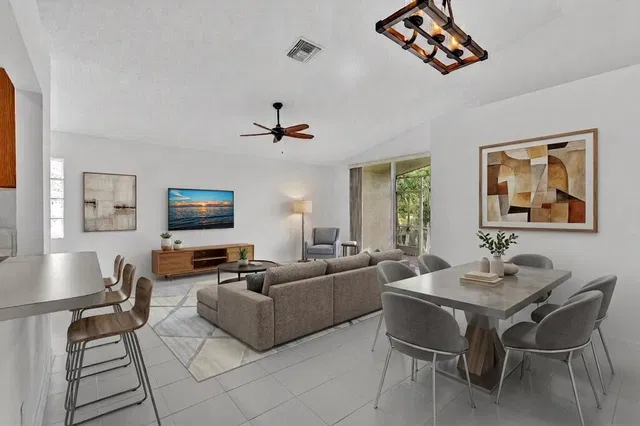  Residence photo 14