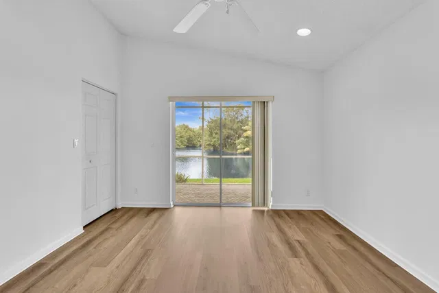  Residence photo 22