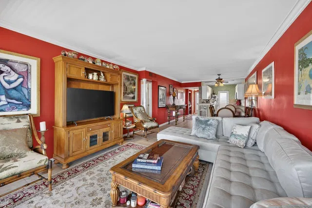  Unit 418 photo 11