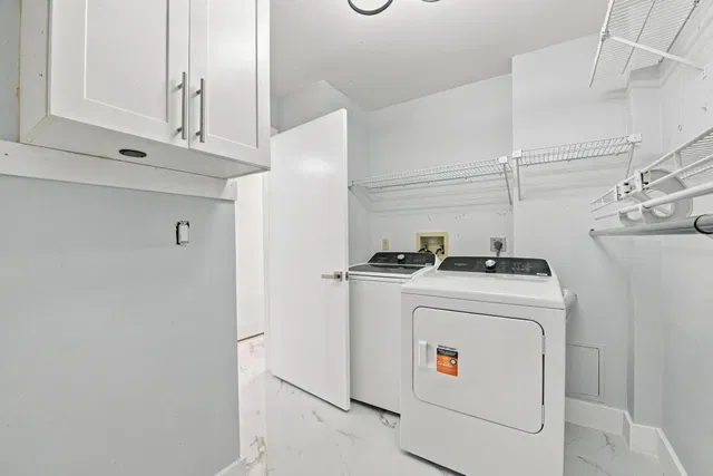  Unit 105 photo 29
