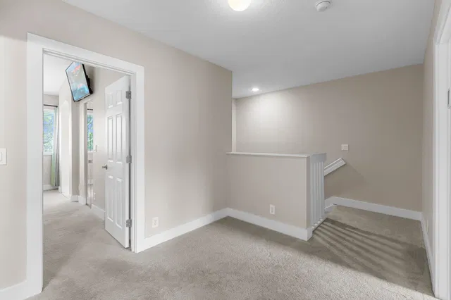 Residence photo 15