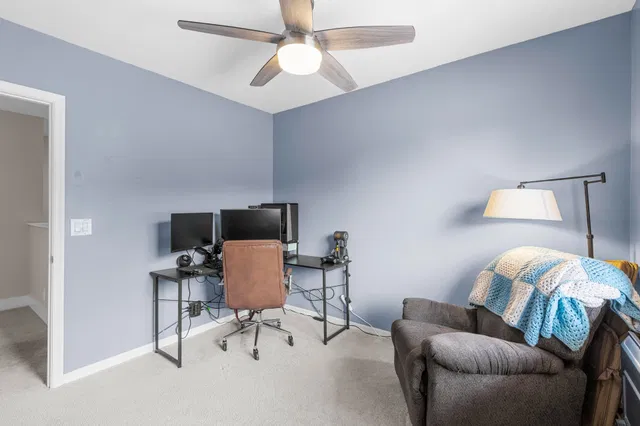 Residence photo 24