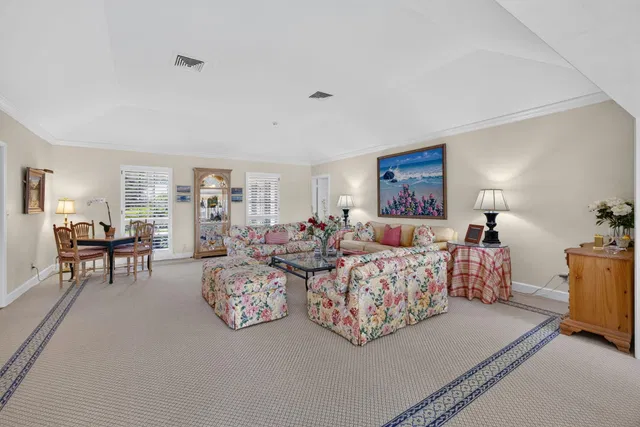  Residence photo 11