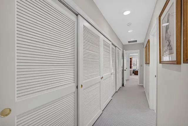  Residence photo 29