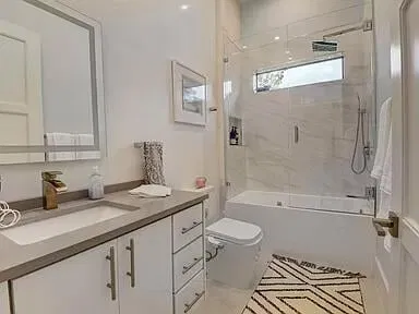 Residence photo 5