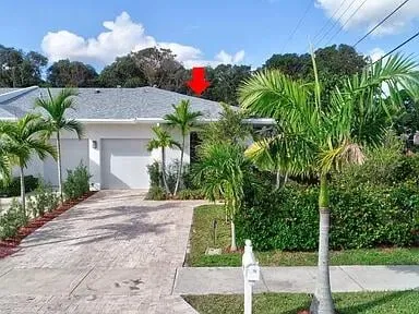 Residence photo 12