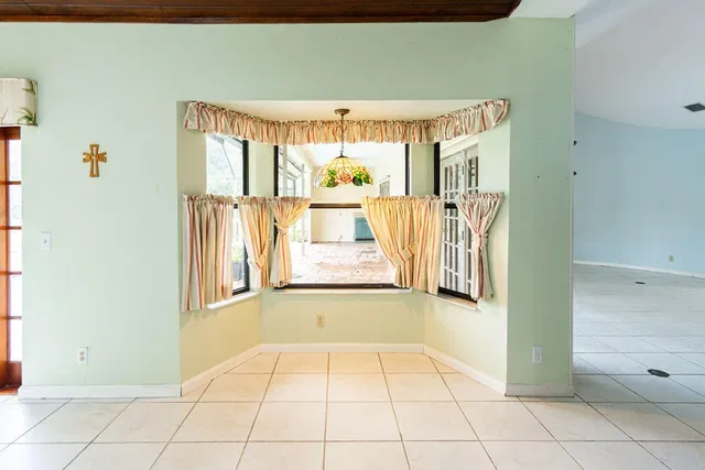 Residence photo 25