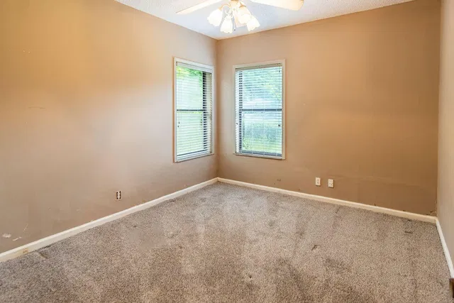 Residence photo 27