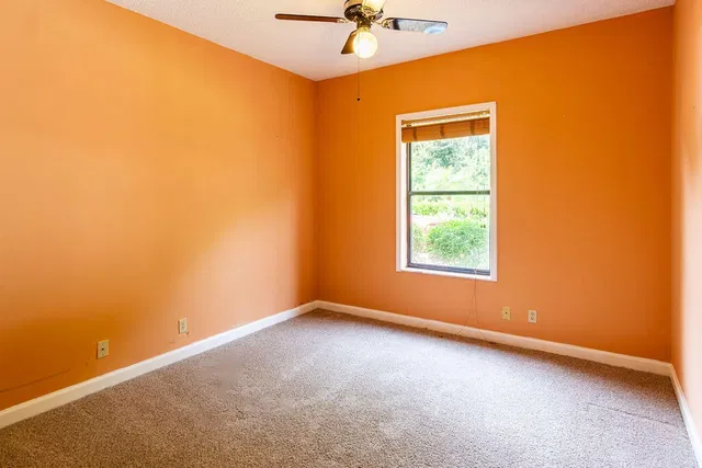 Residence photo 36