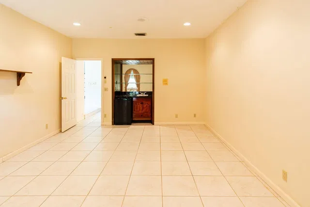 Residence photo 41