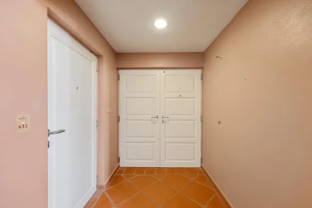 In-Town Palm Beach Unit S32 photo 12