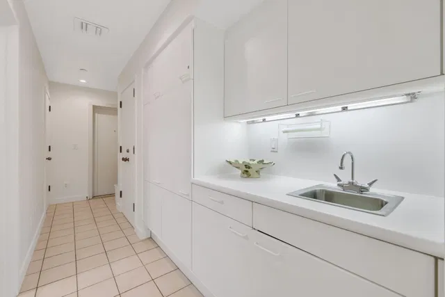 In-Town Palm Beach Unit S32 photo 33