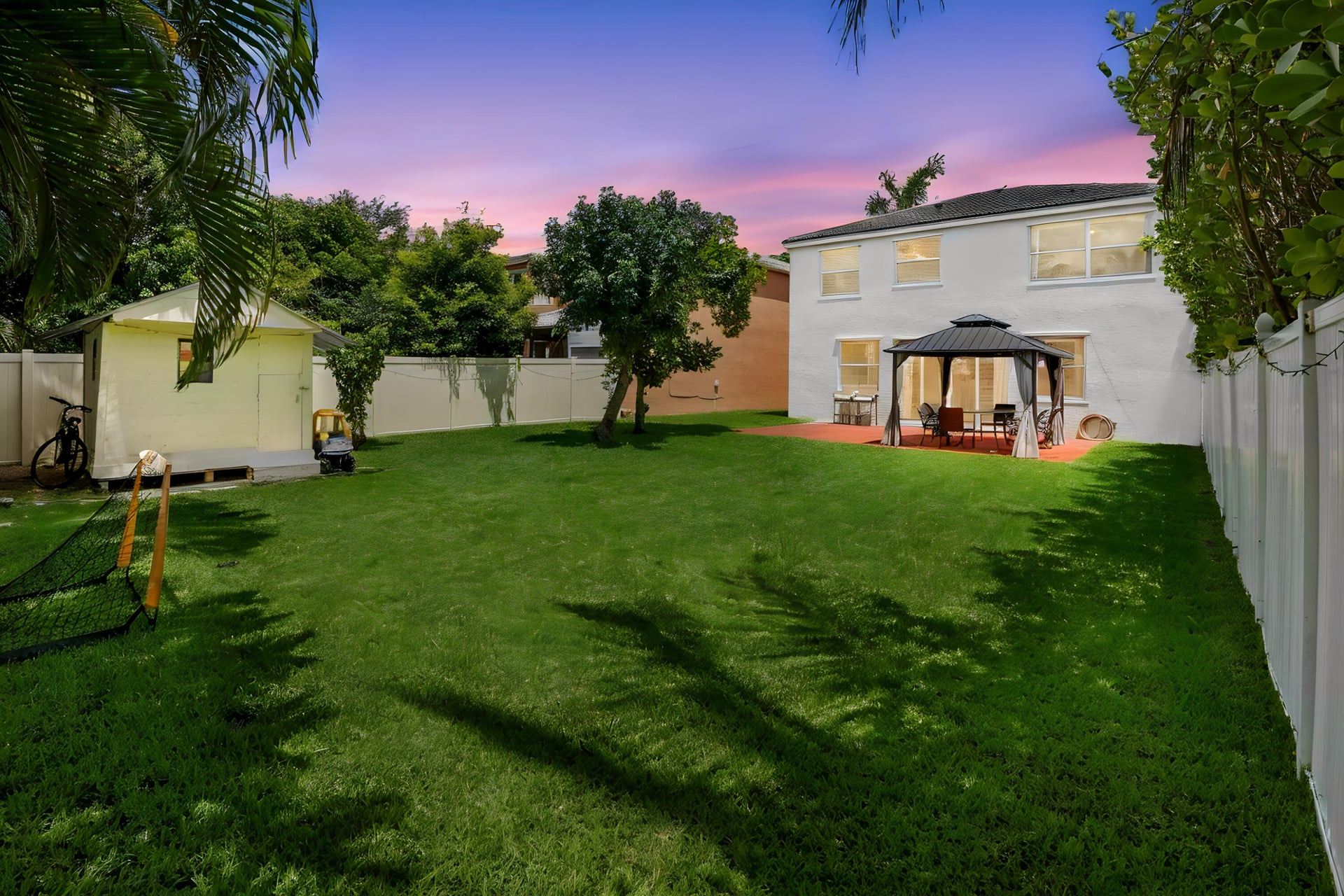 Residence photo 2